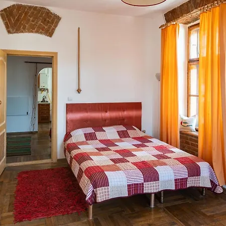 Historical Center Of Apartment *