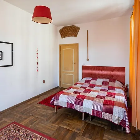 Apartment Historical Center Of