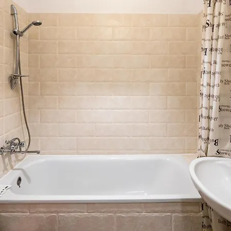 Historical Center Of Apartman